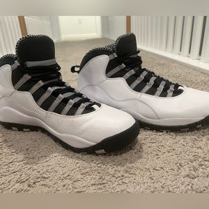 Jordan 10 - Steel - Black and White